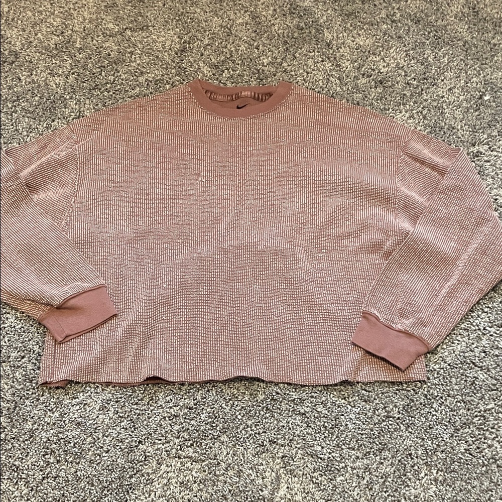 Nike Women's Mauve Ribbed Sweatshirt size small
